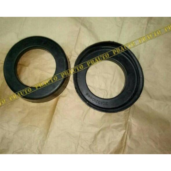 Karet Dudukan Per Depan w124 w202 Sparepart Mercy / Tatakan Per