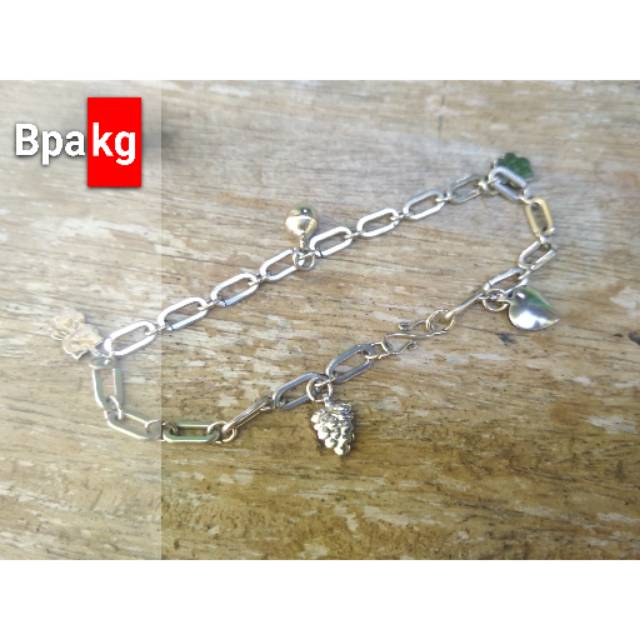  Gelang  tangan kotak Gelang  tangan monel besi  putih  asli 