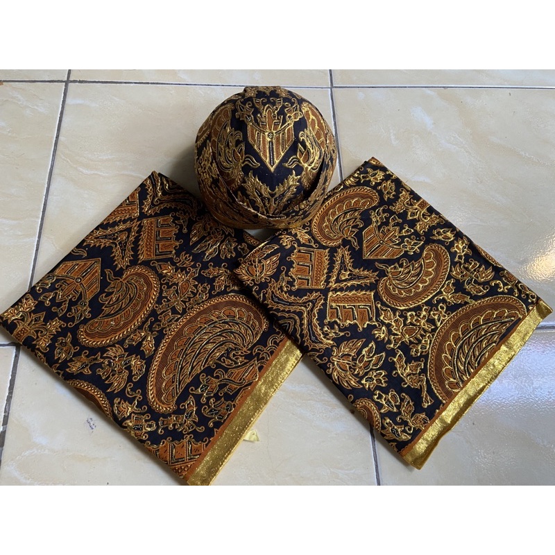 SET JARIK PRADA / KAIN PENGANTIN + BLANGKON