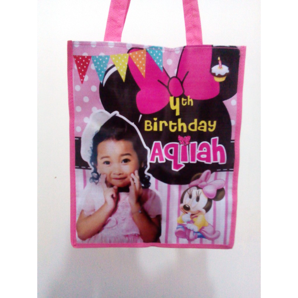 

Tas Ulang Tahun Mickey Mouse