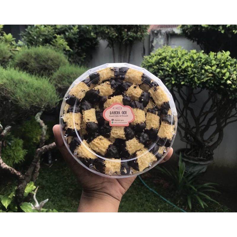 

Premium Cookies Sweet Choco Cheese