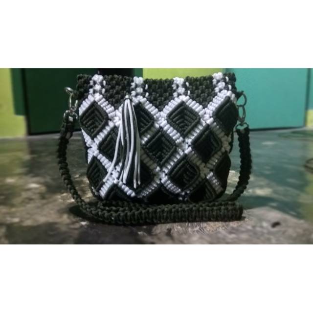 Tas Talikur motif daun