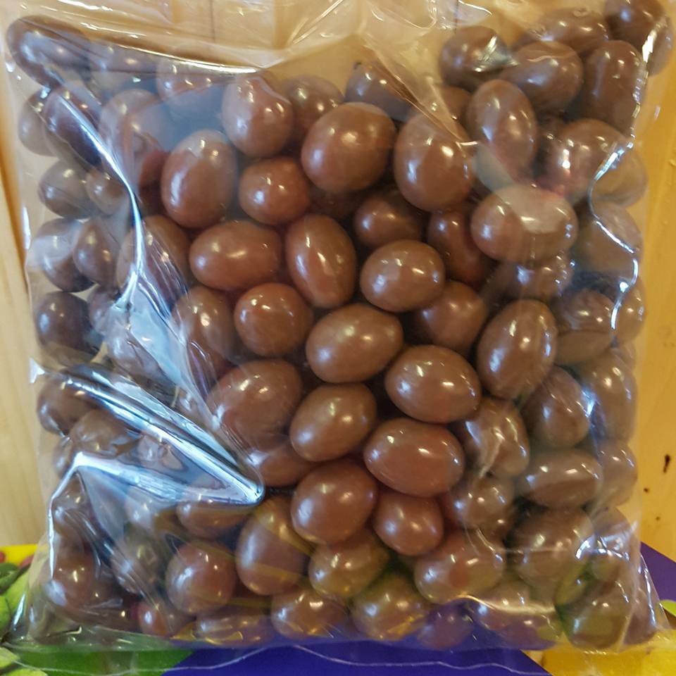 

cokelat scandia almond (500 gram)