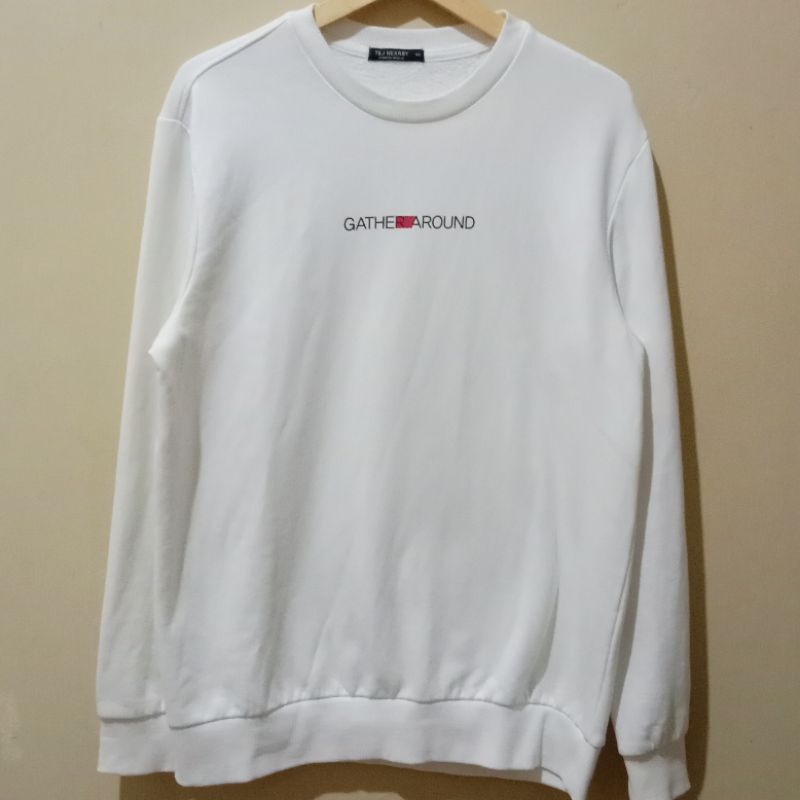 CREWNECK TBJ NEARBY