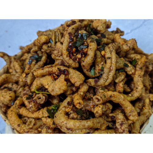 

Piscoklegit_ Keripik Kripik Usus 1Kg Pedas Daun Jeruk Cabe Asli Cikruh Kiloan Usus Crispy Snack