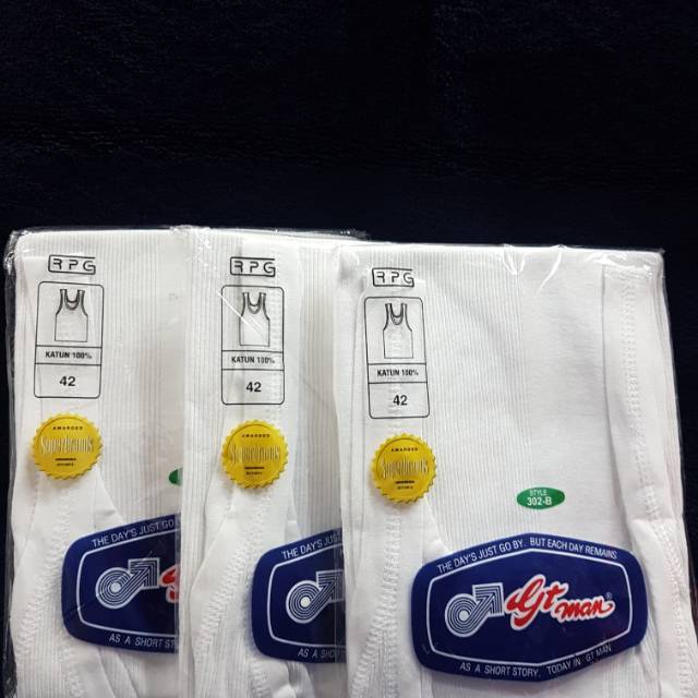 3 pc Kaos singlet pria merk Gtman uk. 38, 40, 42