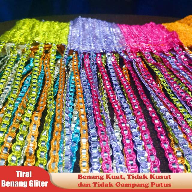Tirai benang gliter
