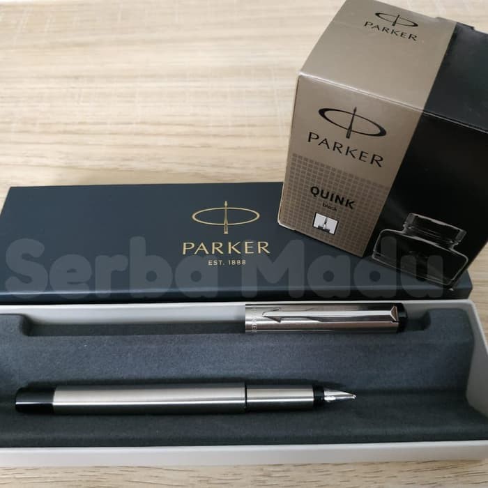 

Paket Alat Tulis - Paket Puzzle Anak - Paket Ujian Paket 1 Klik: 1Pcs Parker Vector Ss Fountainpen+1