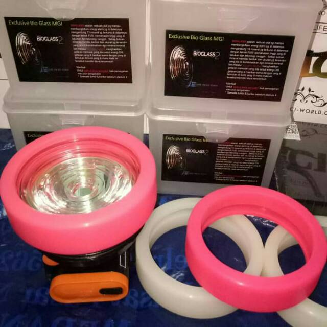 Senter untuk terapi bioglass 2+ dan karet pelindung bioglass 2+
