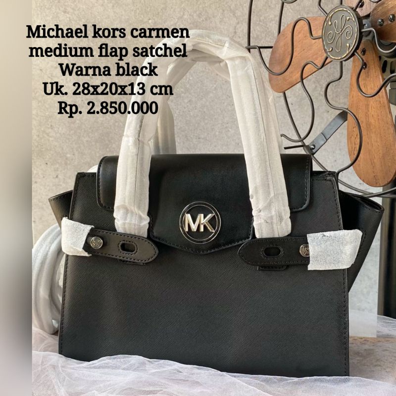 Michael Kors Carmen Medium Flap Satchel black
