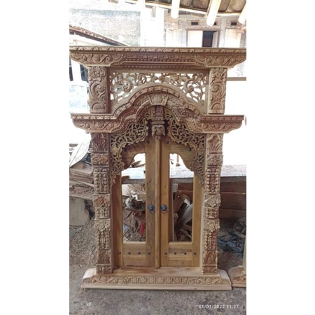 KUSEN JENDELA GEBYOK JATI UKIR JEPARA