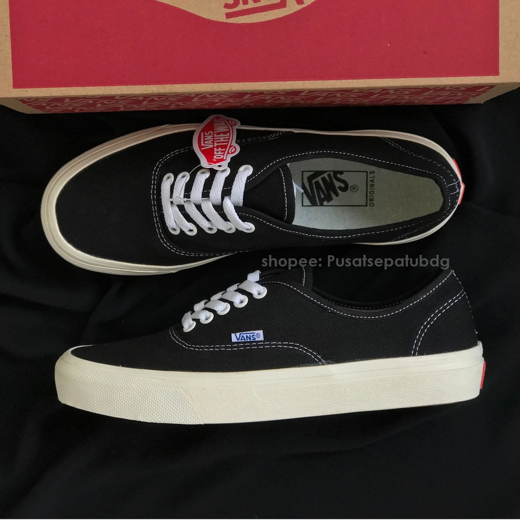 VANS AUTHENTIC OG BLACK WHITE BOX MERAH 37-43