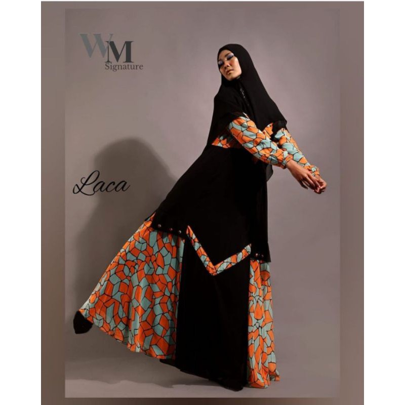

DRESS LACA WM SIGNATURE