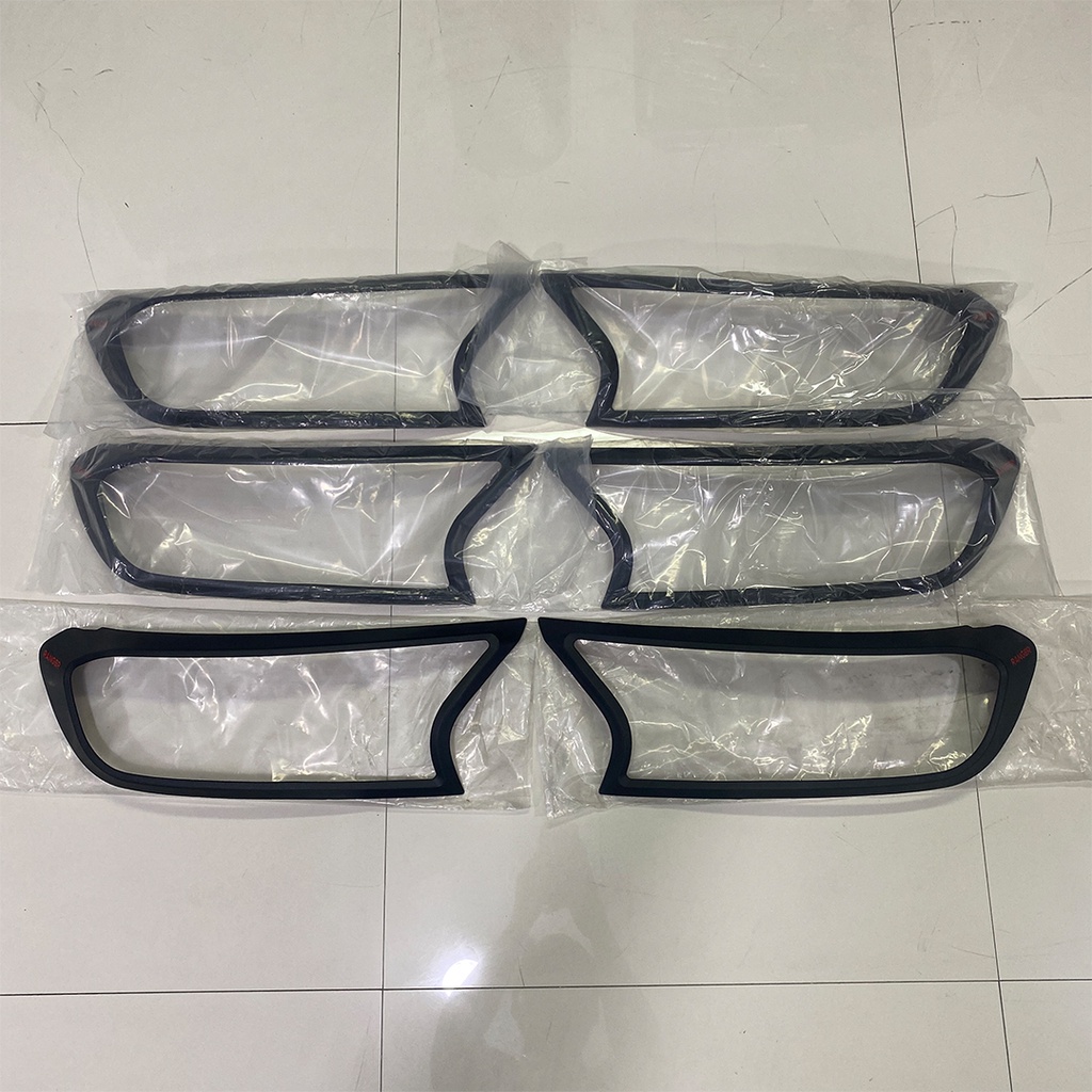 GARNISH GARNIS COVERLAMPU DEPAN HEAD LAMP FORD RANGER T7 T8 2015-2020