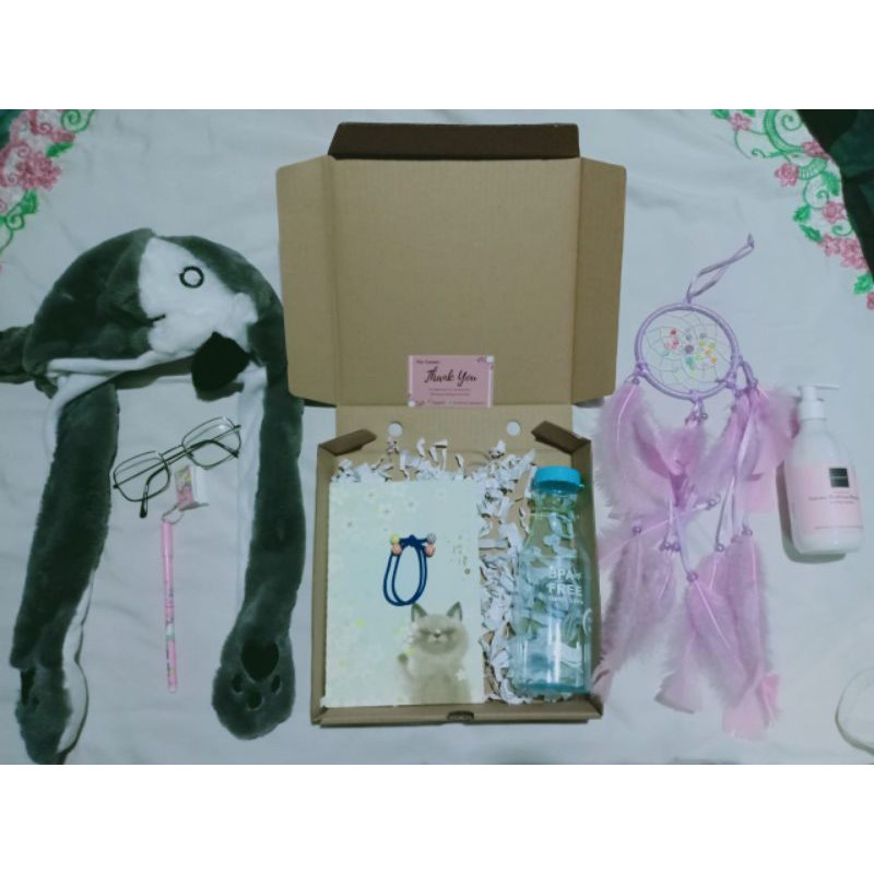 

GIFT BOX BIRTHDAY, GRADUATION, ANNYVERSARY|PAKET MURAH