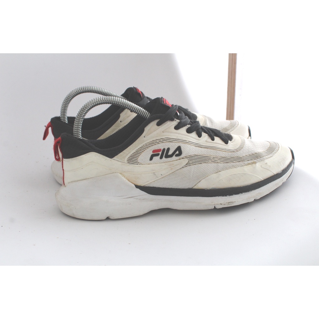 Sepatu Fila (Bekas/Second)