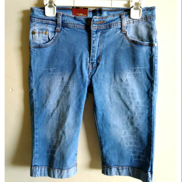 Jeans pendek wanita celana laser 3/4