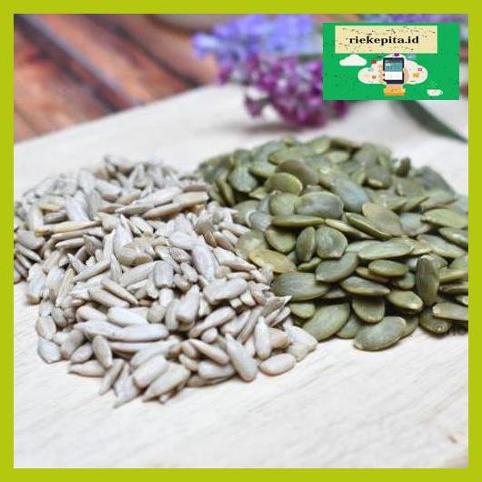 

5Yer67R- Roasted Mix Sunflower Pumpkin Seeds ( Panggang ) - 500 Gr T7Rty67-