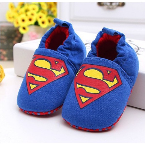 Sepatu prewalker anak superman