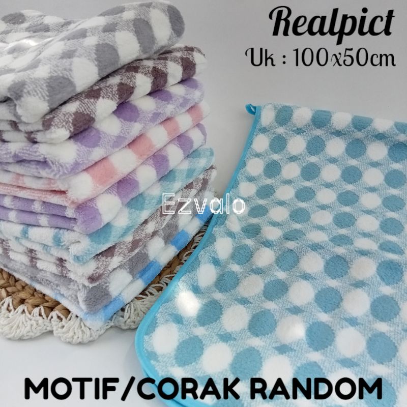 HB02- Handuk bayi microfiber Halus ukuran 100x50 cm RANDOM