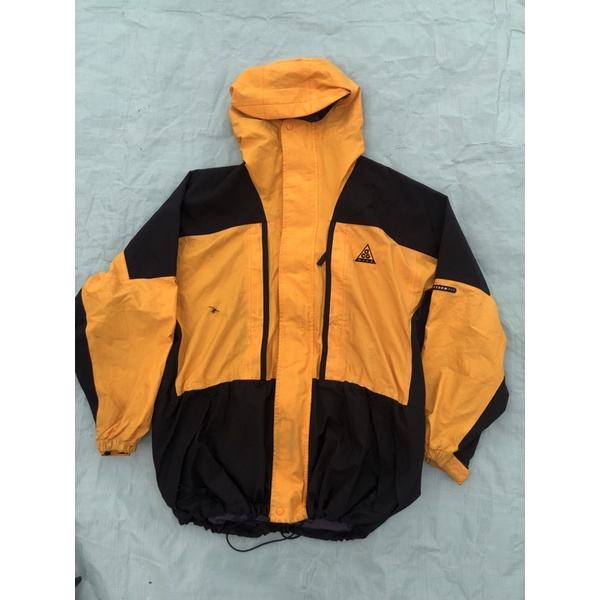 JACKET NIKE ACG STROM FIT ORIGINAL SECOND