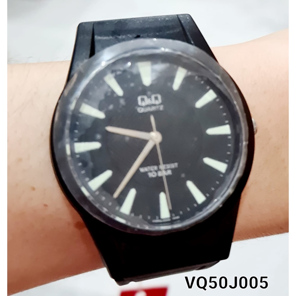 QQ Original VQ50 Series Jam Tangan Unisex - Karet