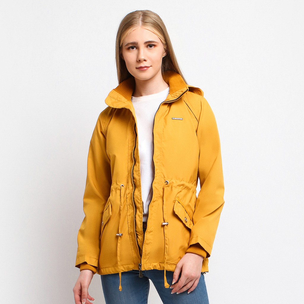 

C2 Delphi Yellow Jacket Casual