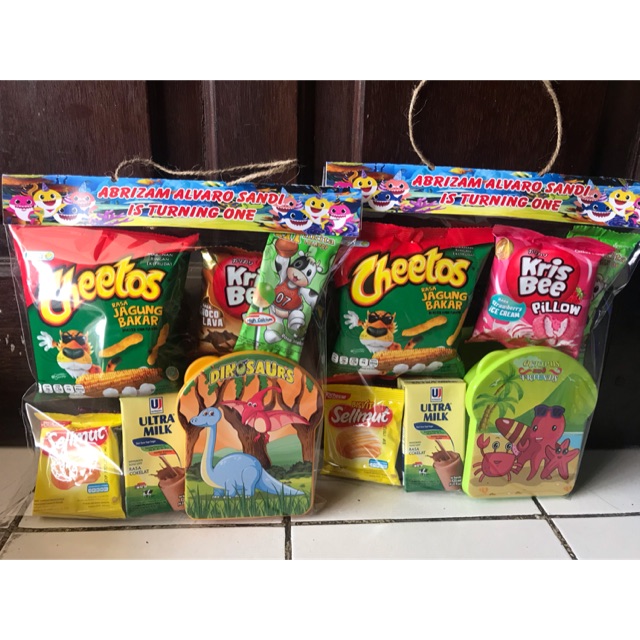 

Snack Ulang Tahun / Label & souvenir