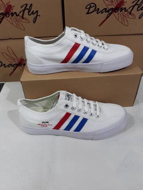 BIG PROMO Sepatu capung DRAGON FLY putih original voli dan badminton