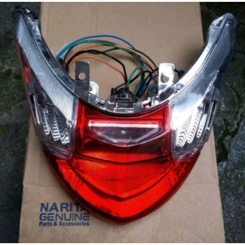 Lampu belakang stop lamp Vario LED 110 fulset sampai reflektor lampu