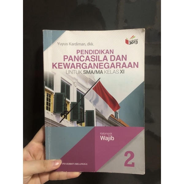 

[bekas] buku pendidikan pancasila dan kewarganegaraan kelas 11