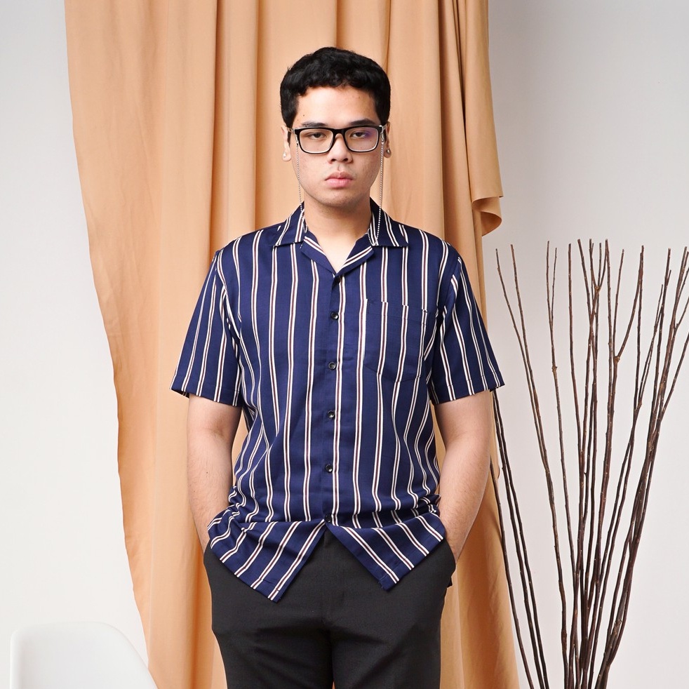 Zaffa Kemeja Salur Pria Lengan Pendek  Kerah Pantai Katun Motif Stripe Garis Dark Blue Unisex Z-1006