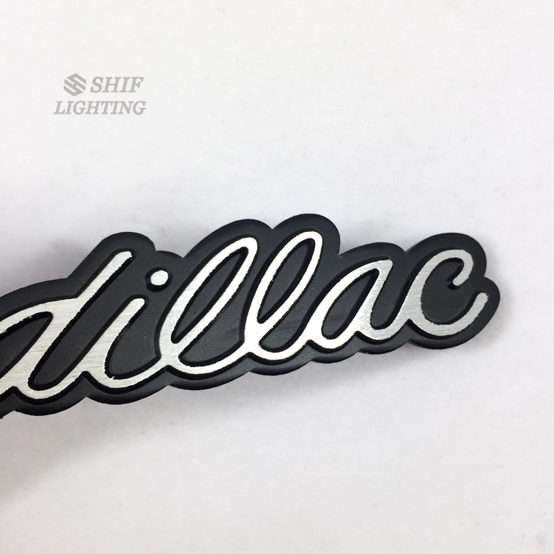 1pc Stiker Emblem Logo Cadillac Bahan Metal Untuk Mobil