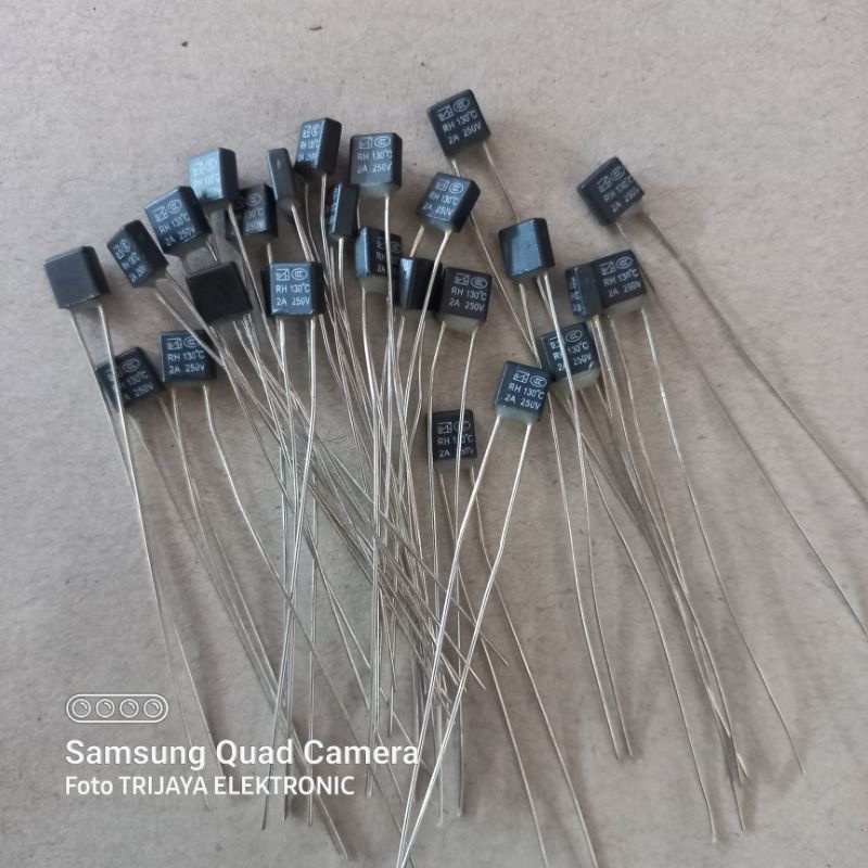 Fuse Kipas Thermofuse Sekring Kipas 2A 250v 130°