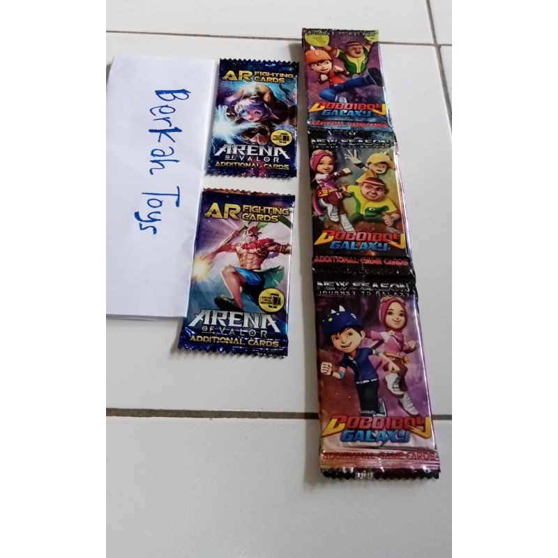 MAINAN ANAK PEREMPUAN LAKI COWO CEWEK MAINAN TRADING CARD GAME KARAKTER AVENGER BARBIE KARTU FOIL