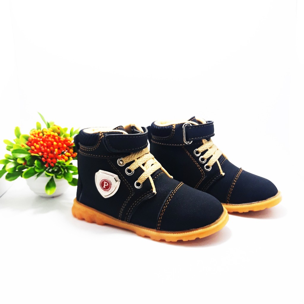 SEPATU BOOTS ANAK LAKI-LAKI/SEPATU ANAK