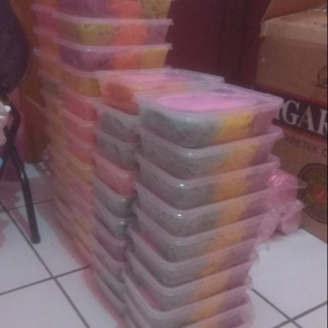 

Kiloan paket rambut nenek