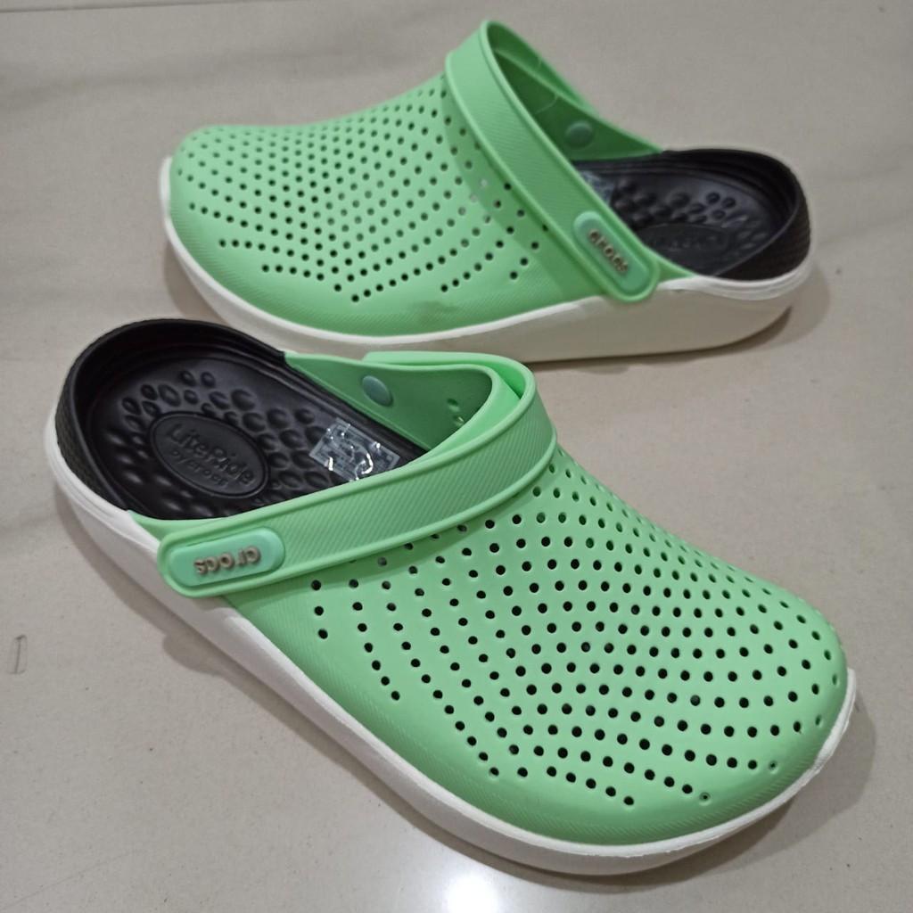 Cros / Sandal Cros / Cros Literide / Literide / Lite Ride / Sepatu Sandal Perawat / Sandal Pria