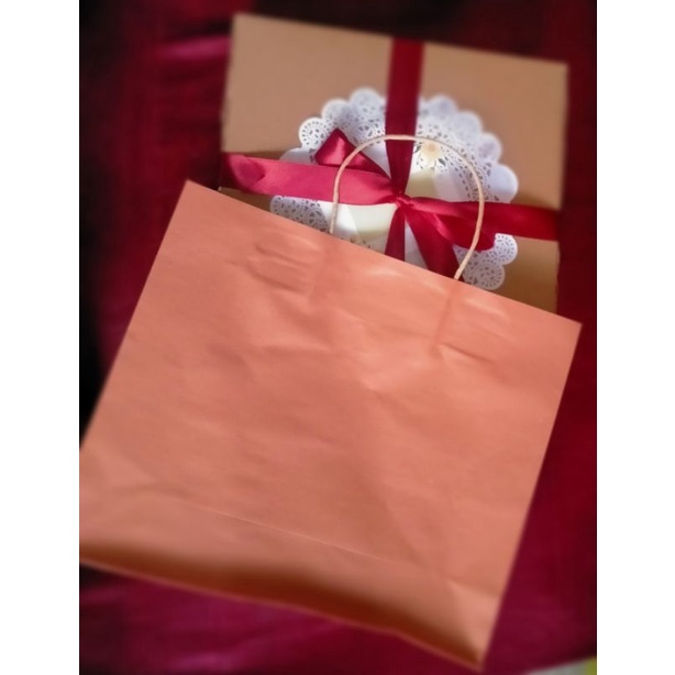 

PAPER BAG TAMBAHAN HAMPERS UK 30x10x25