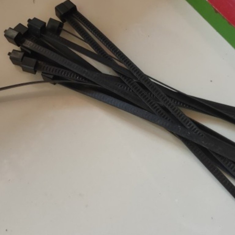 Kabel Ties | Kabel Tis | Tali Ties | Tali Tis P= 28 cm, L = 0,65 cm