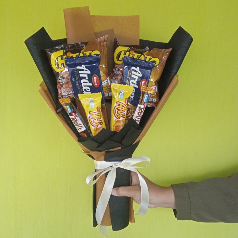 

buket snack/buket wisuda/hadiah wisuda