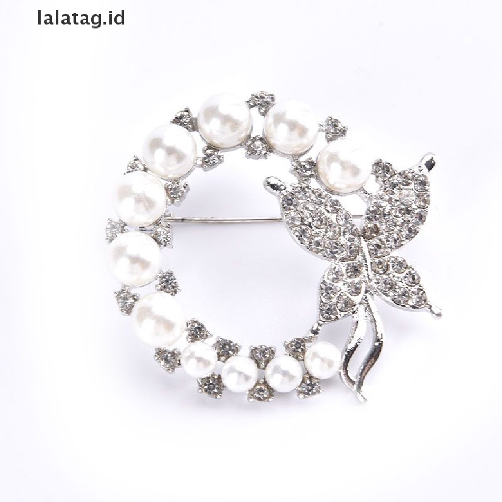 [lalatag] Pearl and Rhinestone Circle Brooches For Baroque Trendy Elegant Butterfly Brooch [ID]