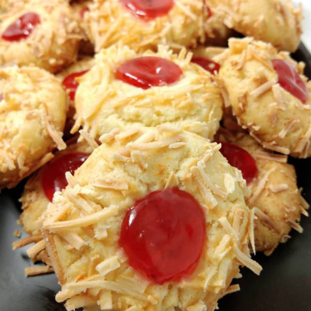 

Thumbprint Cookies Cheese Strawberry