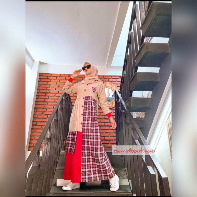 Dress Esemel Nikita Dress