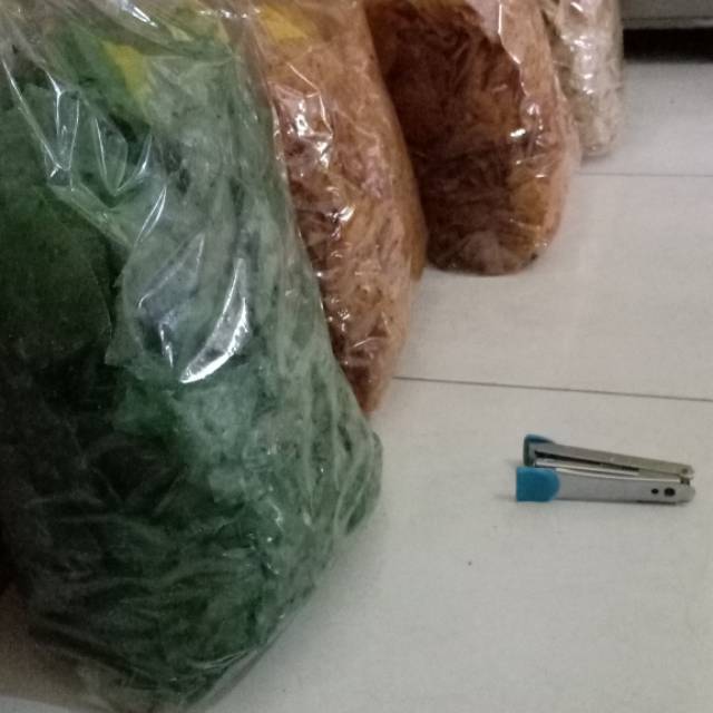 

Kripca,kicimpring,keripik beling,grosir