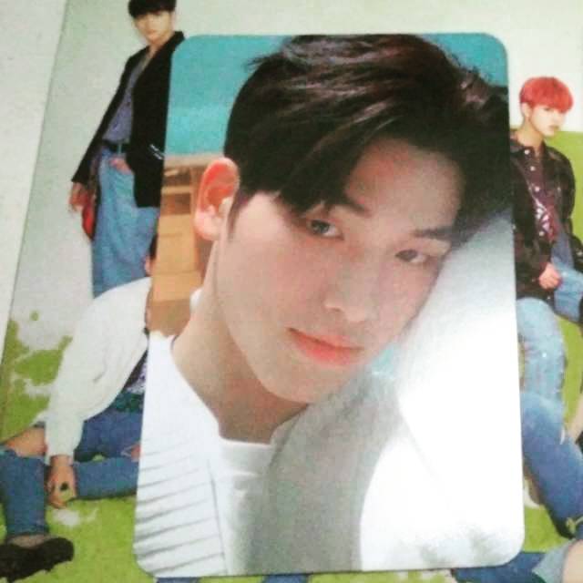 1the9 seunghwan photocard/pc