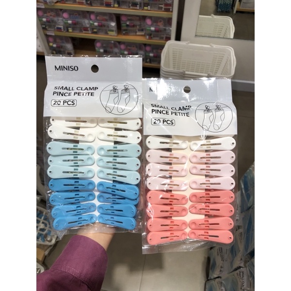 SMALL CLAMP MINISO 20pcs JEPIT BAJU KAOSKAKI