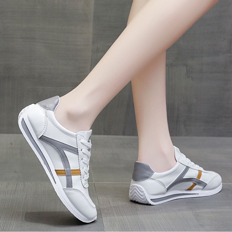 Sepatu Sneakers Wanita Casual Import Kualitas Premium SP33