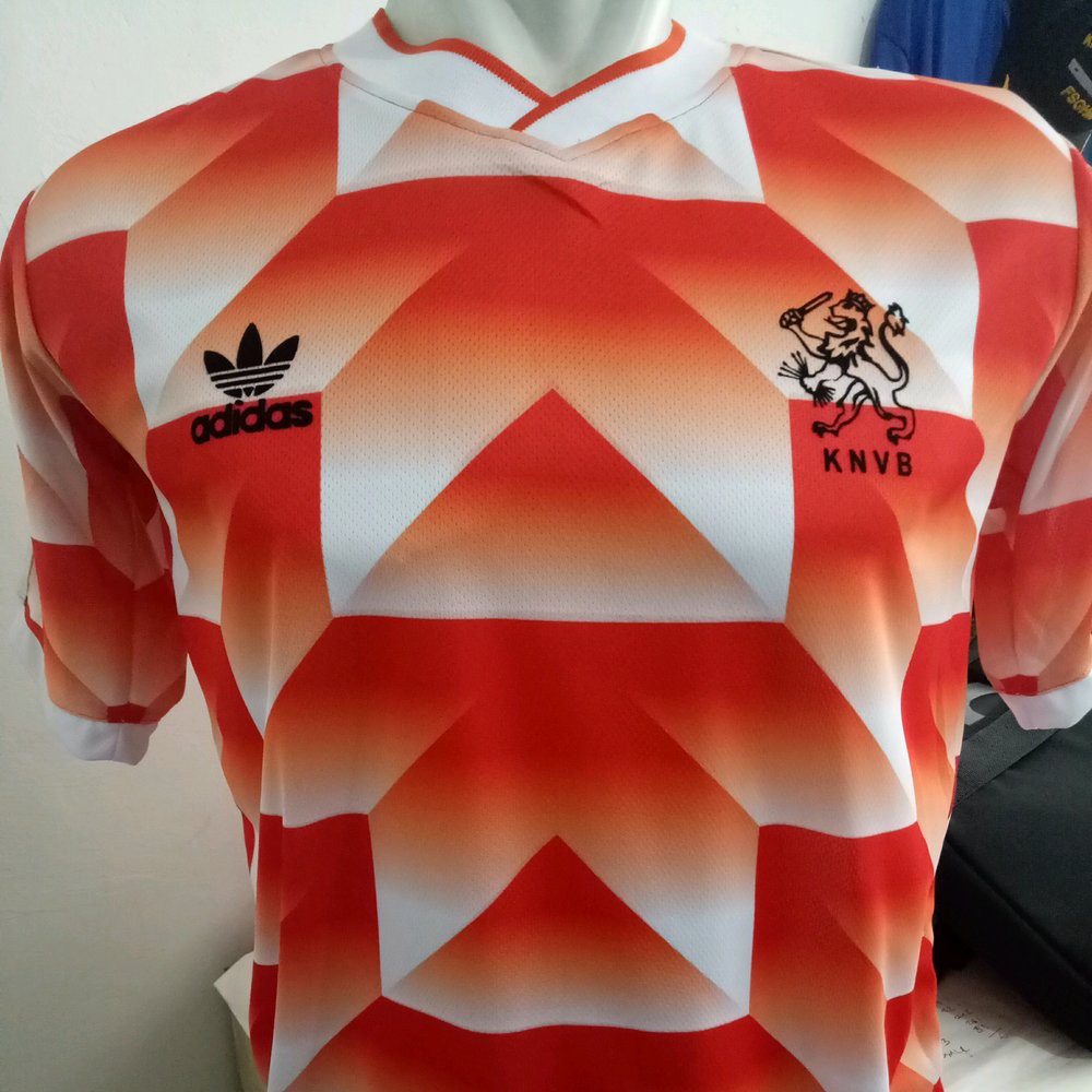 Unik jersey retro classic belanda 1988 Murah