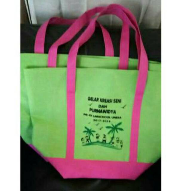 

Tas tenteng seminar/souvenir
